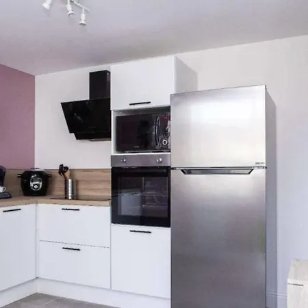 La Calaisienne Apartment *